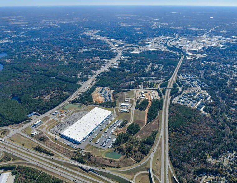 5649 Bragg Blvd, Fayetteville, NC à vendre - Photo de l’immeuble – Image 2 sur 3