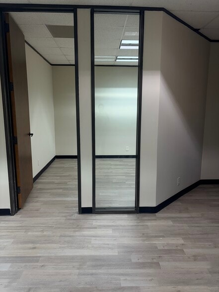 3303 W FM-1960, Houston, TX à louer - Photo intérieure – Image 3 sur 15