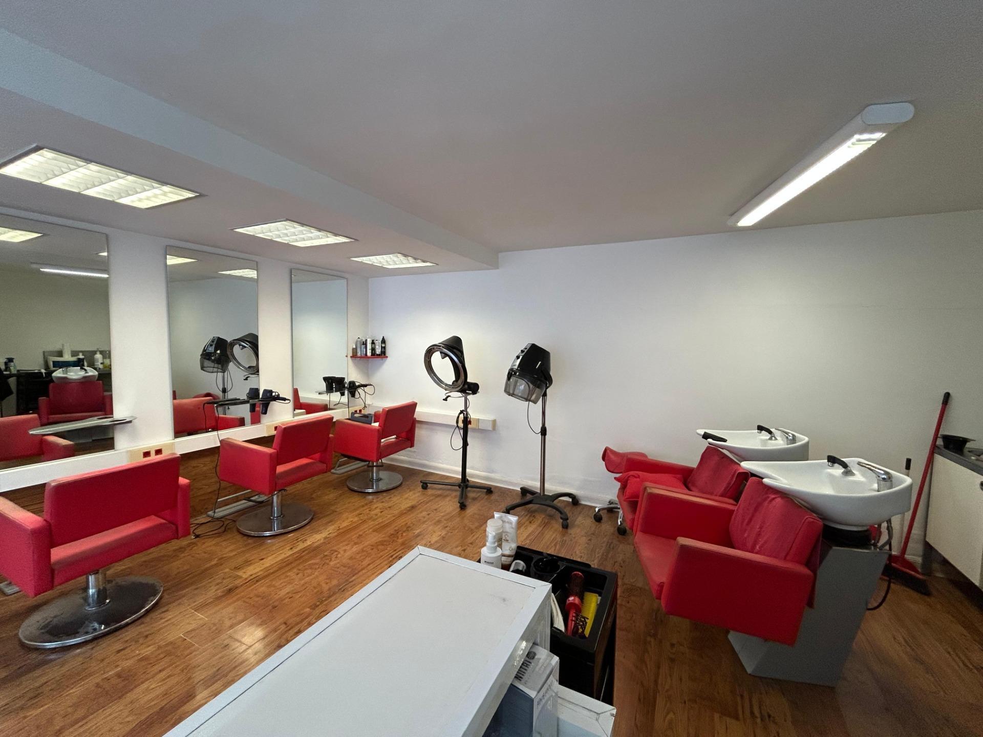 Local commercial dans Terrassa, Barcelona à louer Photo intérieure– Image 1 sur 8