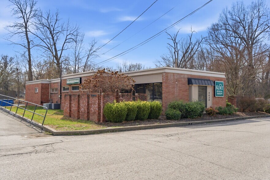 4430 Crawford Ave, Louisville, KY à louer - Photo principale – Image 1 sur 56