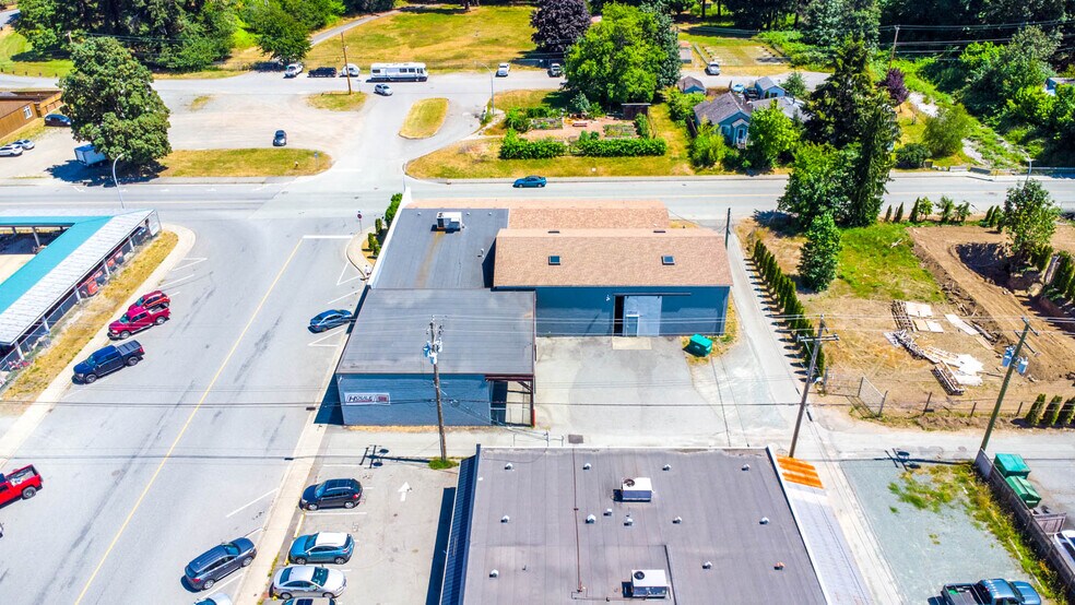 4918 Napier St, Port Alberni, BC à vendre - Photo de l’immeuble – Image 3 sur 108