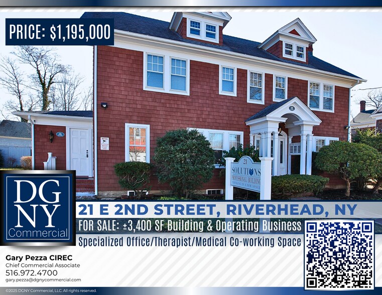 21 E 2nd St, Riverhead, NY à vendre - Photo de l’immeuble – Image 1 sur 12