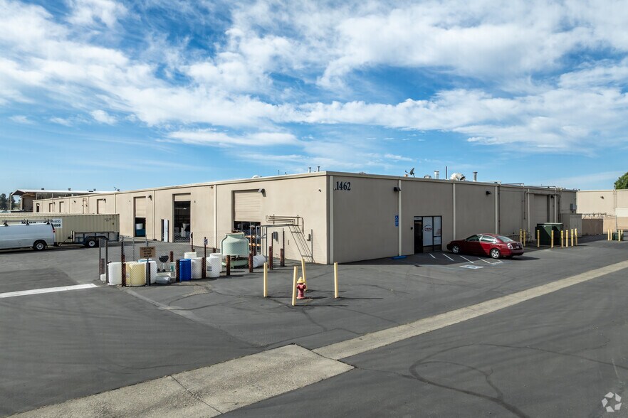 1462 Tanforan Ave, Woodland, CA à louer - Photo principale – Image 1 sur 3