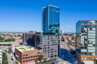 Plus de détails pour 730 N Milwaukee Ave, Chicago, IL - Bureau à louer