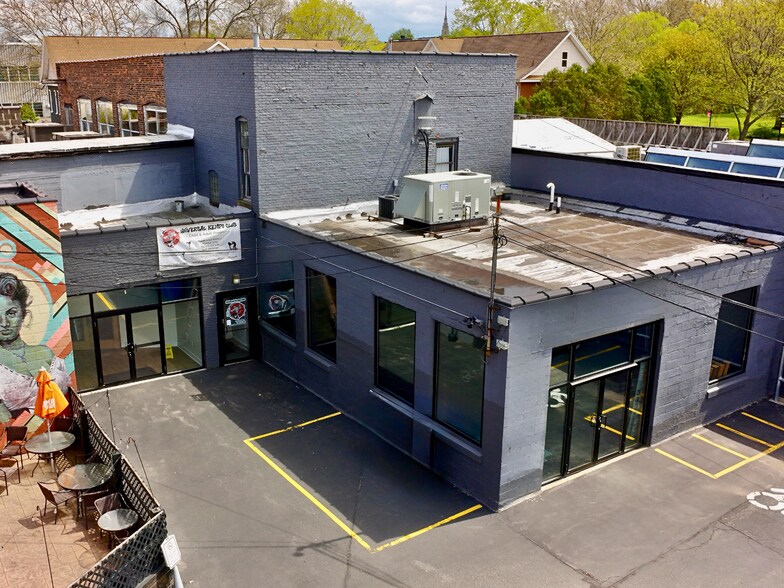 840 University Ave, Rochester, NY à louer - Photo de l’immeuble – Image 2 sur 6