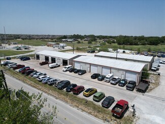 Plus de détails pour 3019 Keller Hicks Rd, Fort Worth, TX - Industriel/Logistique à louer