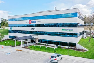 Plus de détails pour 8701 W Dodge Rd, Omaha, NE - Bureau à louer