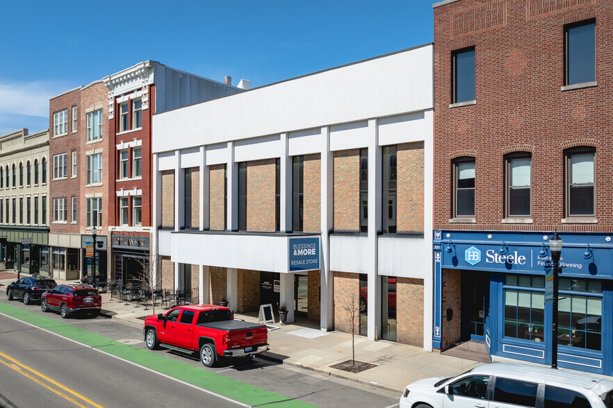 115-117 E Maumee St, Adrian, MI à vendre - Photo principale – Image 1 sur 15