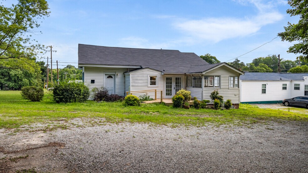 10729 N Main St, Archdale, NC à vendre - Photo de l’immeuble – Image 2 sur 24