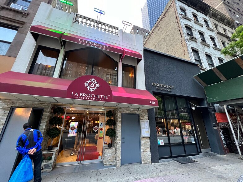 340 Lexington Ave, New York, NY à vendre - Photo de l’immeuble – Image 2 sur 11