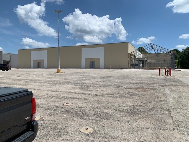 3900 Troup Hwy, Tyler, TX à louer - Photo de l’immeuble – Image 3 sur 13