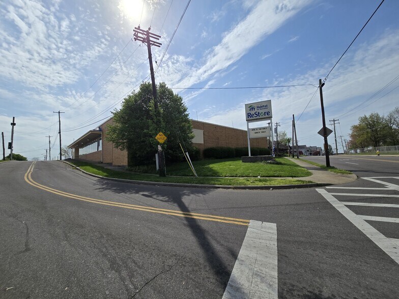 3970 North Bend Rd, Cincinnati, OH à vendre - Photo de l’immeuble – Image 3 sur 9