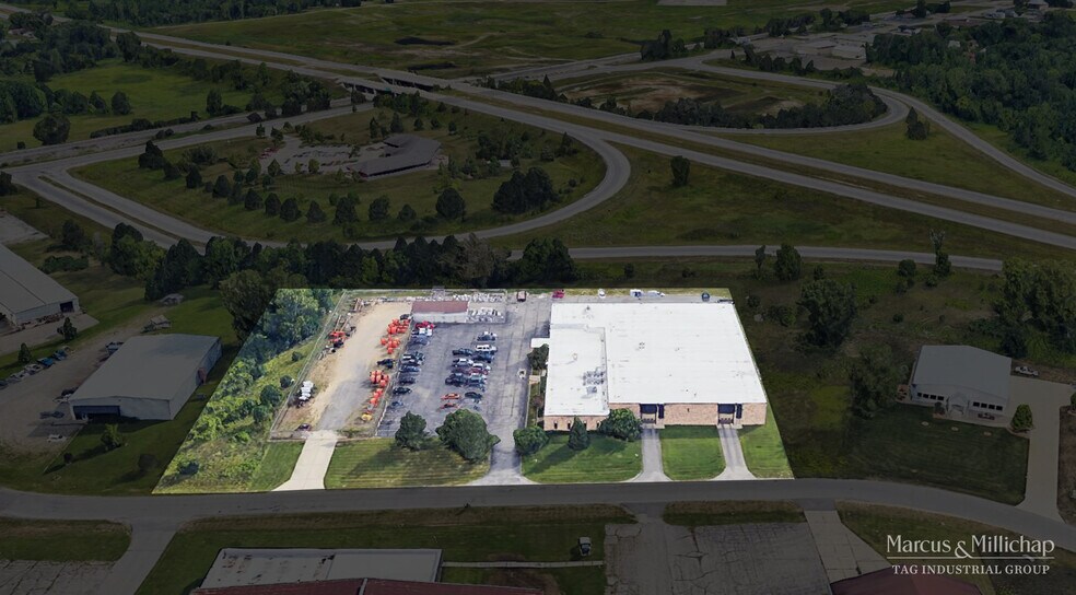 1041 Hurst Rd, Jackson, MI à vendre - Photo de l’immeuble – Image 2 sur 7