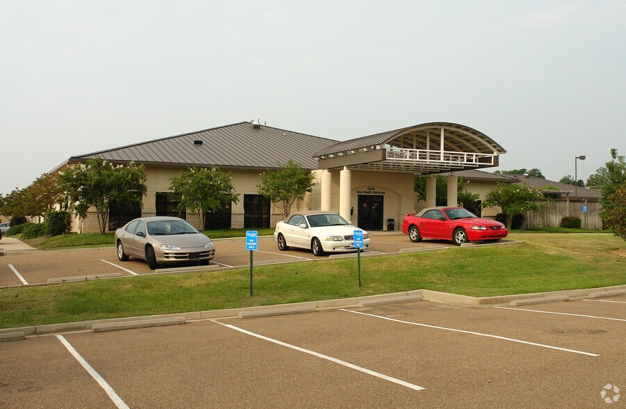 6250 Old Canton Rd, Jackson, MS à vendre - Photo de l’immeuble – Image 3 sur 3