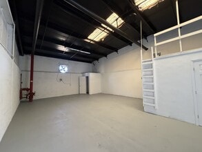 600 Oak Pl, Port Orange, FL à louer Photo intérieure– Image 1 sur 3