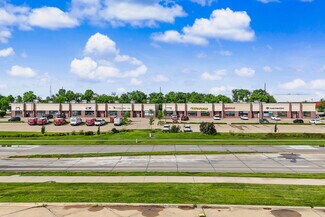 Plus de détails pour 3946-3998 NW Urbandale Dr, Urbandale, IA - Local d'activités à louer