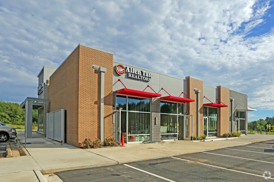 114 Russet Run, Pittsboro, NC à louer - Photo de l’immeuble – Image 2 sur 4