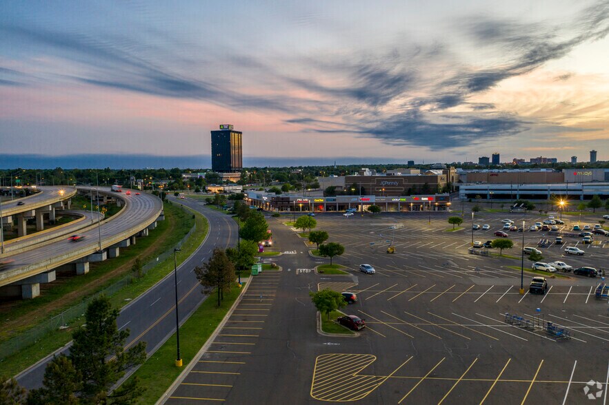 1900 NW Expressway, Oklahoma City, OK à louer - Aérien – Image 3 sur 54