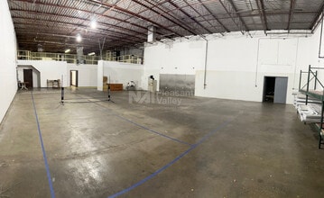 2063-2071 Midway Dr, Twinsburg, OH à louer Photo intérieure– Image 1 sur 5