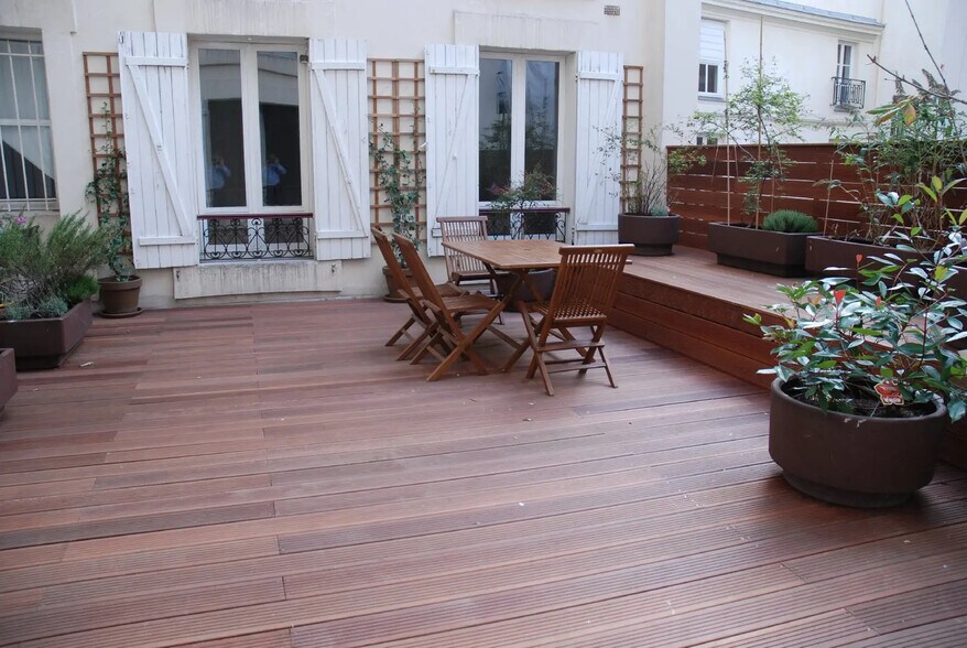 Bureau dans Paris à louer - Photo de l’immeuble – Image 2 sur 16