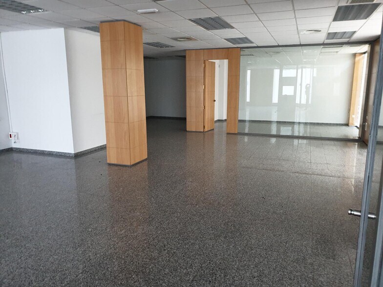 Local commercial dans Petrer, Alicante à louer - Photo intérieure – Image 3 sur 29