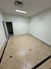 5645 Hillcroft Ave, Houston, TX à louer Photo intérieure– Image 1 sur 6