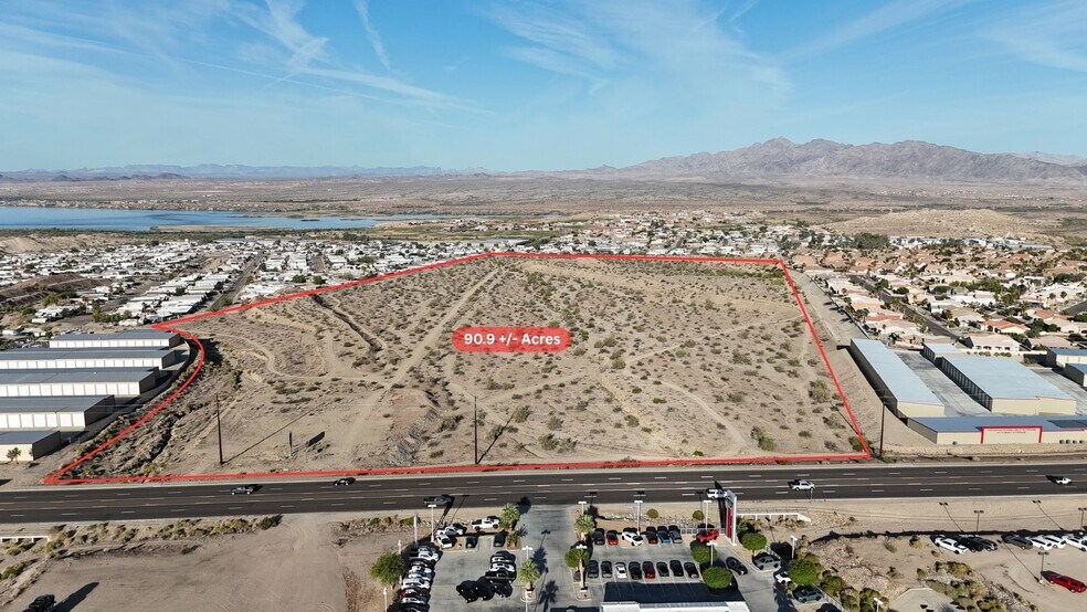 3815 Hwy 95 hwy, Lake Havasu City, AZ à vendre - Photo principale – Image 1 sur 13