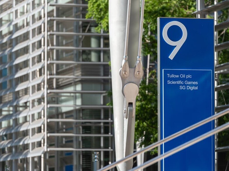 566 Chiswick High Rd, Londres à louer - Photo de l’immeuble – Image 3 sur 14