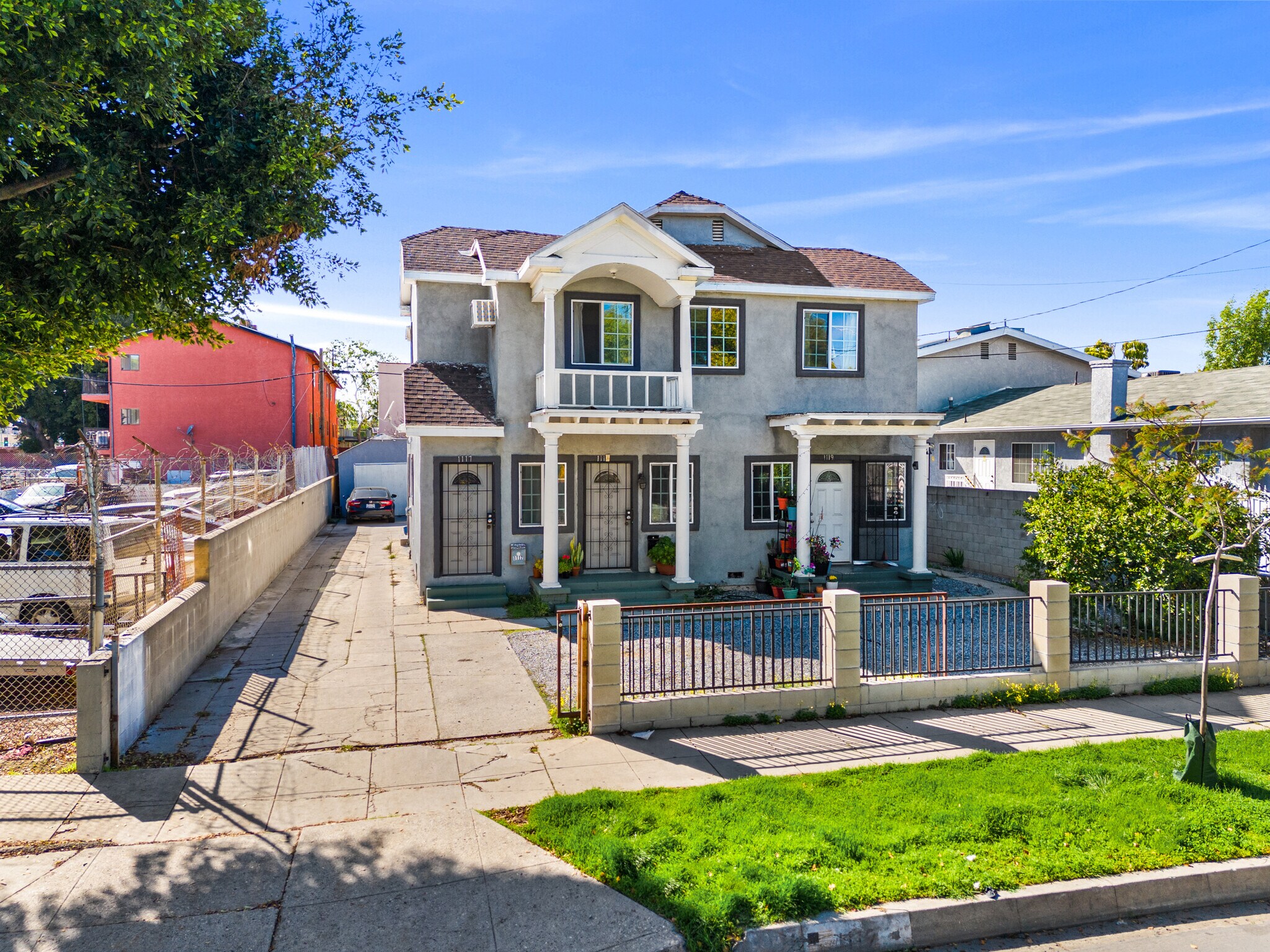 1117 N Alexandria Ave, Los Angeles, CA à vendre Photo de l’immeuble– Image 1 sur 10