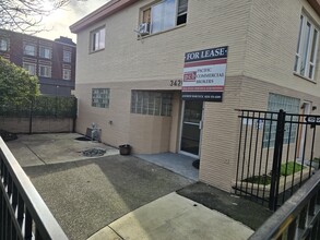 3420 E Mckinley Ave, Tacoma, WA à louer Photo intérieure– Image 1 sur 12