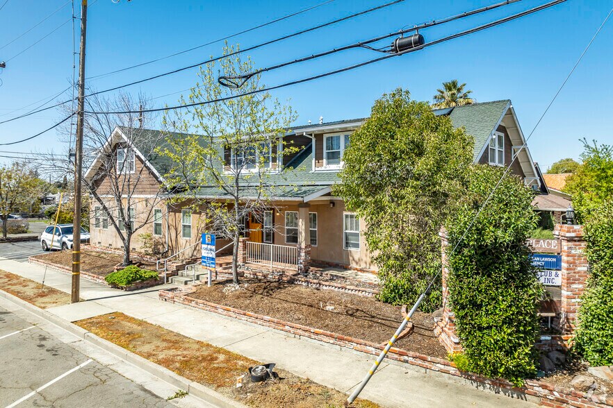 620 3rd St, Lincoln, CA à louer - Photo principale – Image 1 sur 6