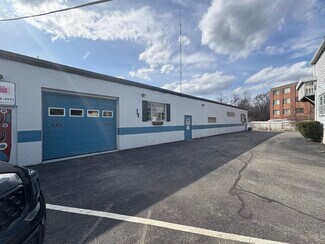 Plus de détails pour 39 Highland Cir, Needham, MA - Bureau, Local d'activités à louer