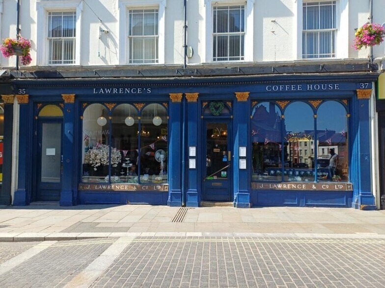 35-37 St Giles St, Northampton à louer - Photo de l’immeuble – Image 2 sur 2