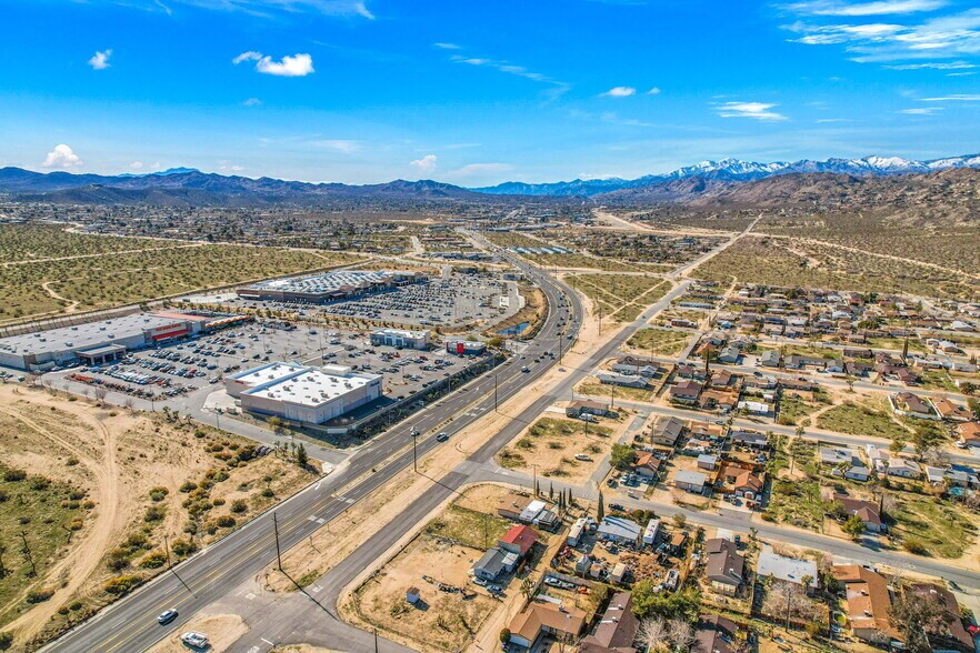 0 Paxton Road, Yucca Valley, CA à vendre - Photo de l’immeuble – Image 2 sur 24