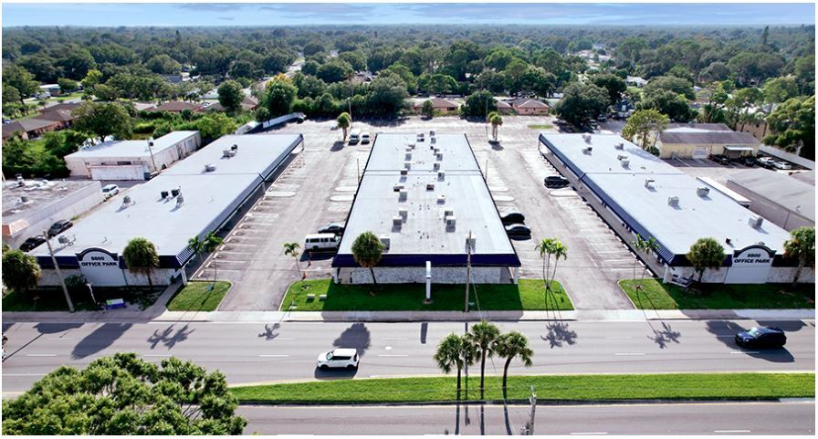 8800 49th Street N Pinellas Park, FL portefeuille de 3 biens à vendre sur LoopNet.fr Photo de l’immeuble– Image 1 sur 14