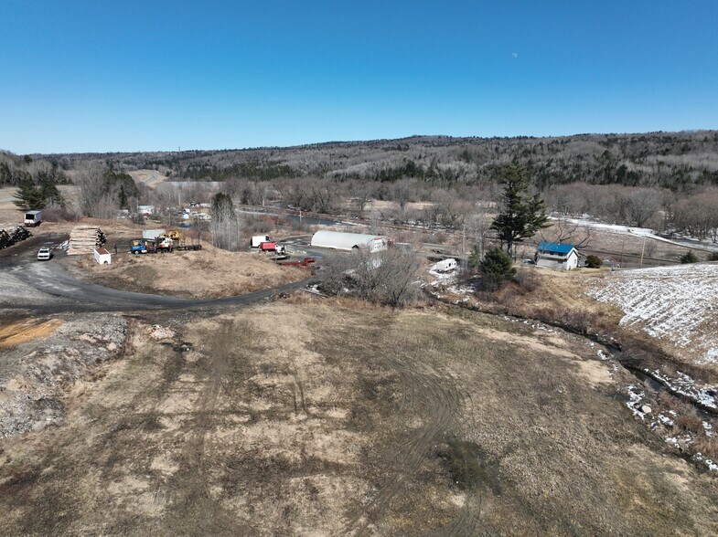 109 River Rd, Orleans, VT à vendre - Photo principale – Image 1 sur 16