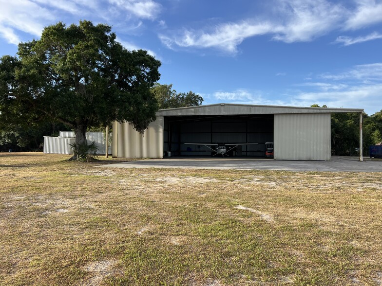 175 East Cowboy Way, Labelle, FL à louer - Photo de l’immeuble – Image 2 sur 3