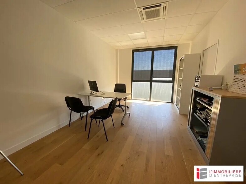 Bureau dans Rennes à louer - Photo de l’immeuble – Image 3 sur 11