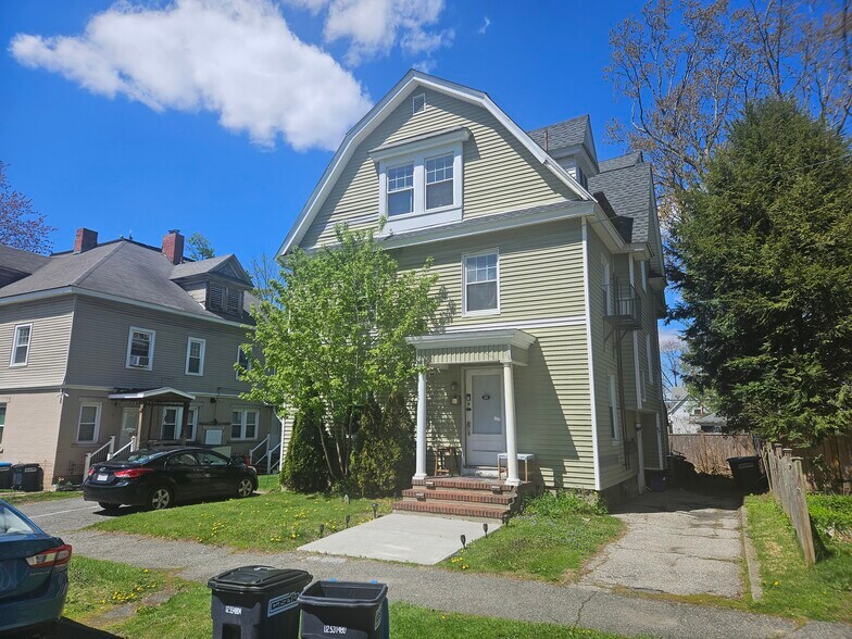 21-Unit Value-Add | Reposition & Resale portefeuille de 4 biens à vendre sur LoopNet.fr - Photo de l’immeuble – Image 2 sur 8