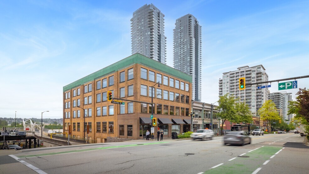 600-604 Columbia St, New Westminster, BC à vendre - Photo de l’immeuble – Image 2 sur 5