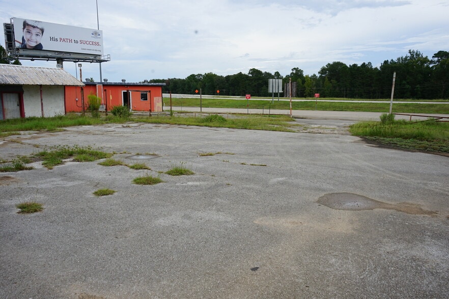 11421 Highway 150, Shepherd, TX à vendre - Photo de l’immeuble – Image 2 sur 8