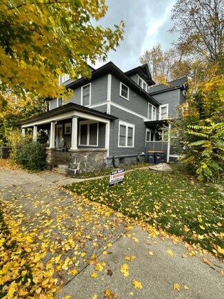 Plus de détails pour 549 Logan St SE, Grand Rapids, MI - Logement à vendre