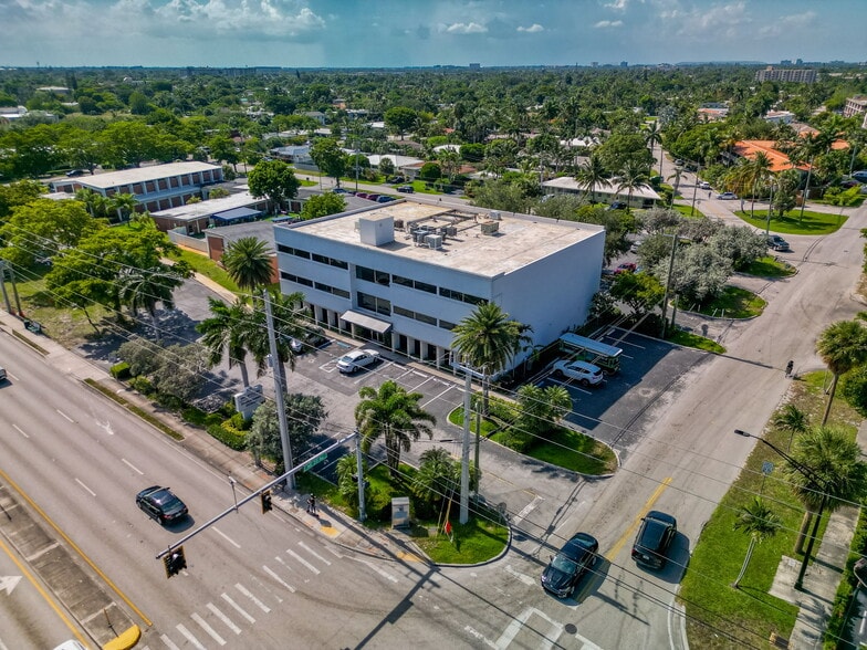 1995 E Oakland Park Blvd, Fort Lauderdale, FL à louer - Photo de l’immeuble – Image 3 sur 45