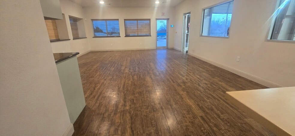 10602 Bluff Bend Dr, Austin, TX à louer - Hall d’entrée – Image 2 sur 7
