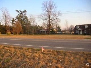 000 W NC Hwy 55, Mount Olive, NC à vendre - Photo de l’immeuble – Image 2 sur 4