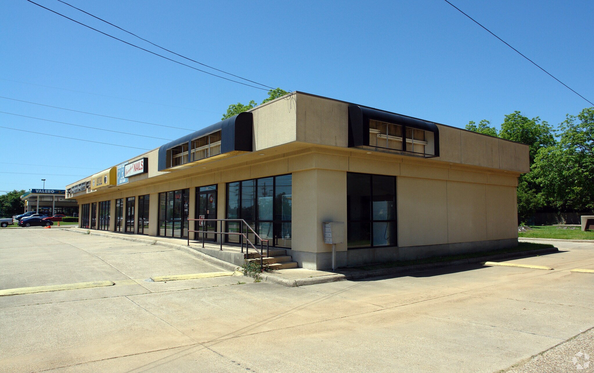 8236-8240 Jewella Ave, Shreveport, LA à vendre Photo principale– Image 1 sur 6
