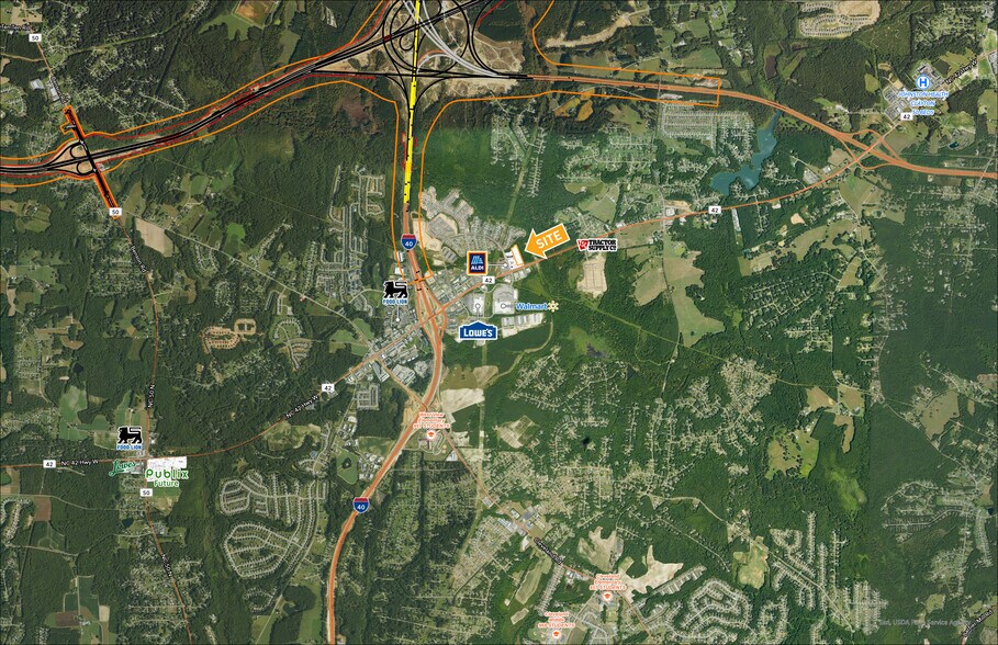 NC Hwy 42 W, Garner, NC à louer - Photo de l’immeuble – Image 1 sur 3