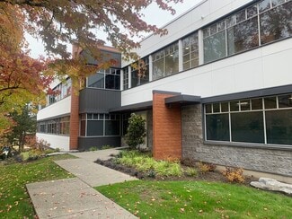 Plus de détails pour 620 Kirkland Way, Kirkland, WA - Bureau/Médical à louer