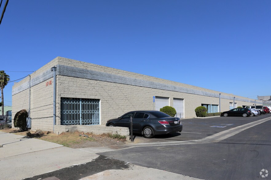 1715 W 130th St, Gardena, CA à vendre - Photo de l’immeuble – Image 2 sur 6
