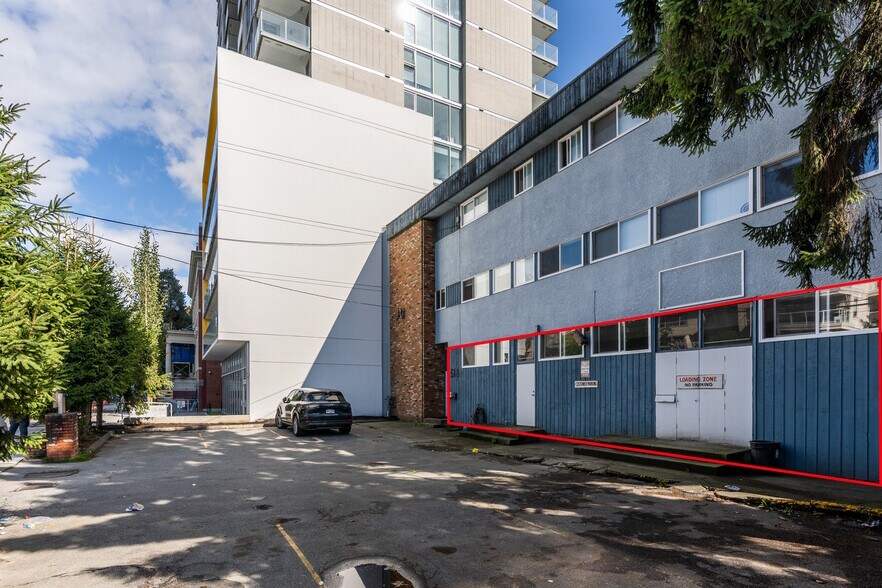 518 Agnes St, New Westminster, BC à louer - Photo de l’immeuble – Image 1 sur 7